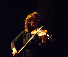 Giuditta Longo, Violino solista