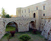 Castello Pirro del Balzo