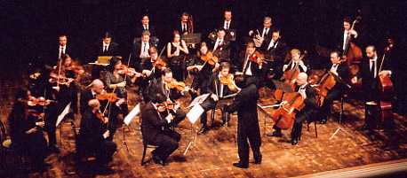 Orchestra Cimarosa di Firenze diretta dal MFranco Pisciotta