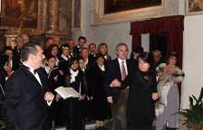 Corale "A.Bizzarri" e Direttore ML.Gnocchini, MFicara, M.Letizia Papiri, M.Rosa Milani